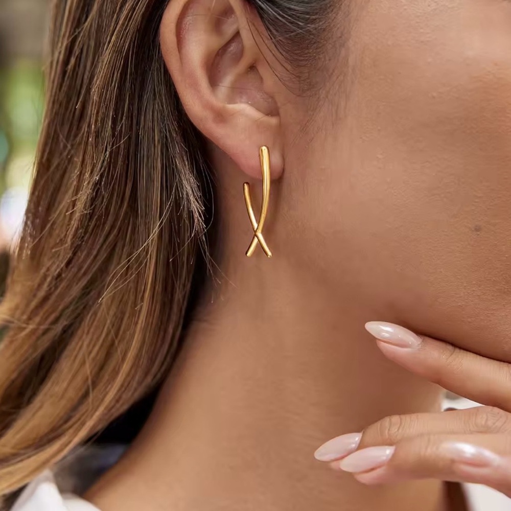 18K Gold Plated Bone Lines Cross Earring
